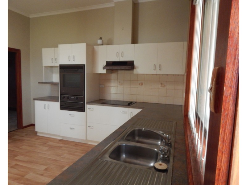 5 Stewart Street, Berrigan NSW 2712