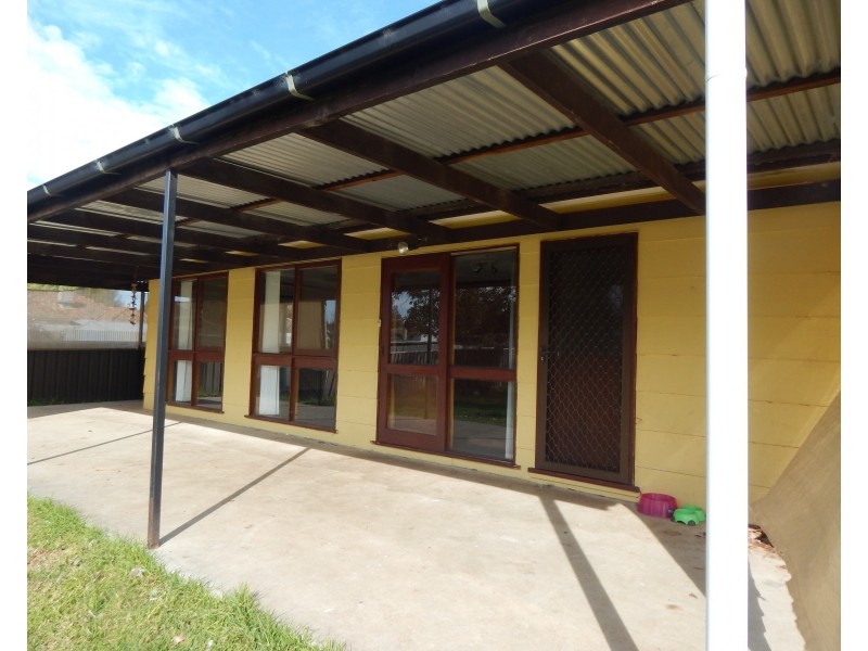 5 Stewart Street, Berrigan NSW 2712