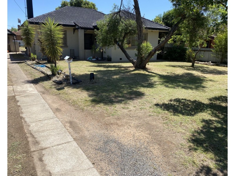 9 Barooga Street, Berrigan NSW 2712