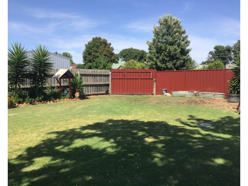 8 Budd Street, Berrigan NSW 2712