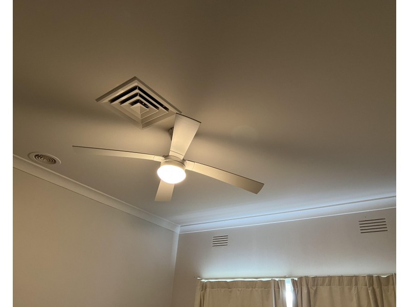 72 Coreen Street, Jerilderie NSW 2716