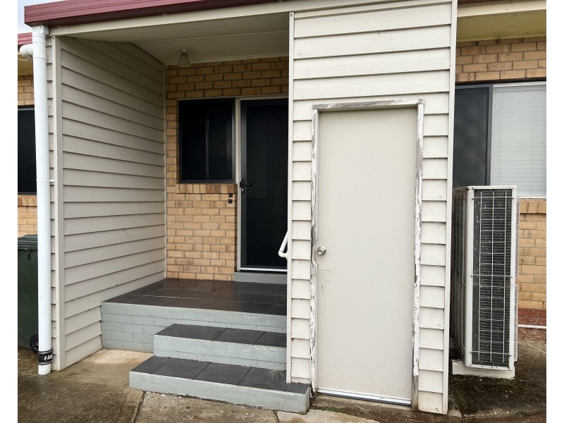 72 Coreen Street, Jerilderie NSW 2716