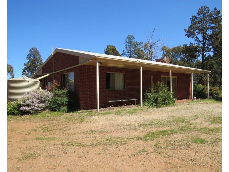 82 RATCLIFFS ROAD, Berrigan NSW 2712