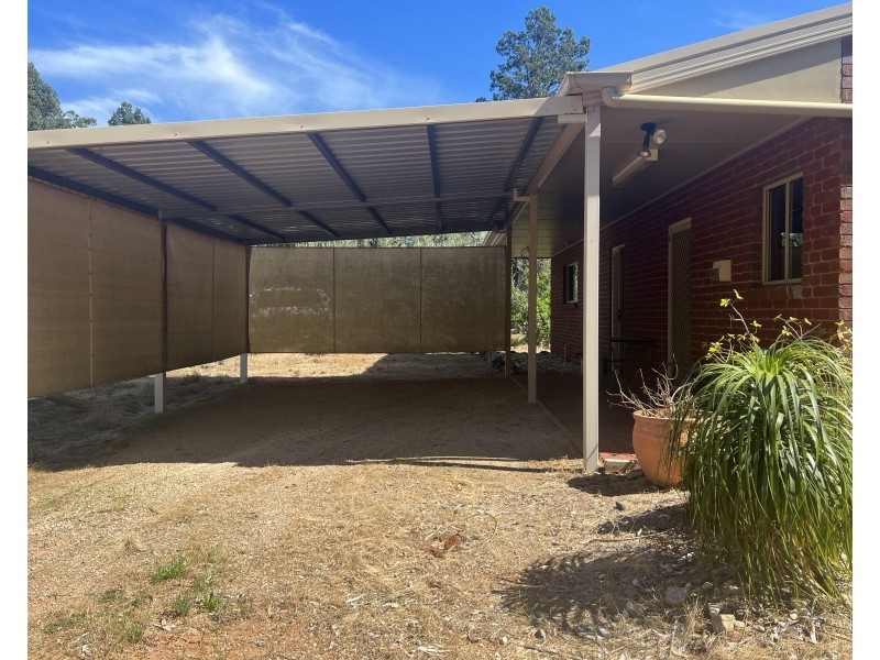 82 RATCLIFFS ROAD, Berrigan NSW 2712