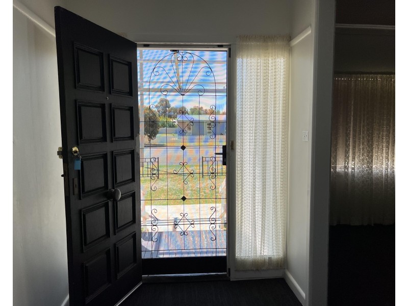 122 Mahonga Street, Jerilderie NSW 2716