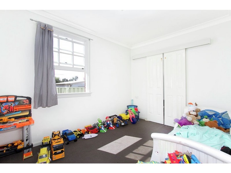 3 Forrester Road, Lethbridge Park NSW 2770