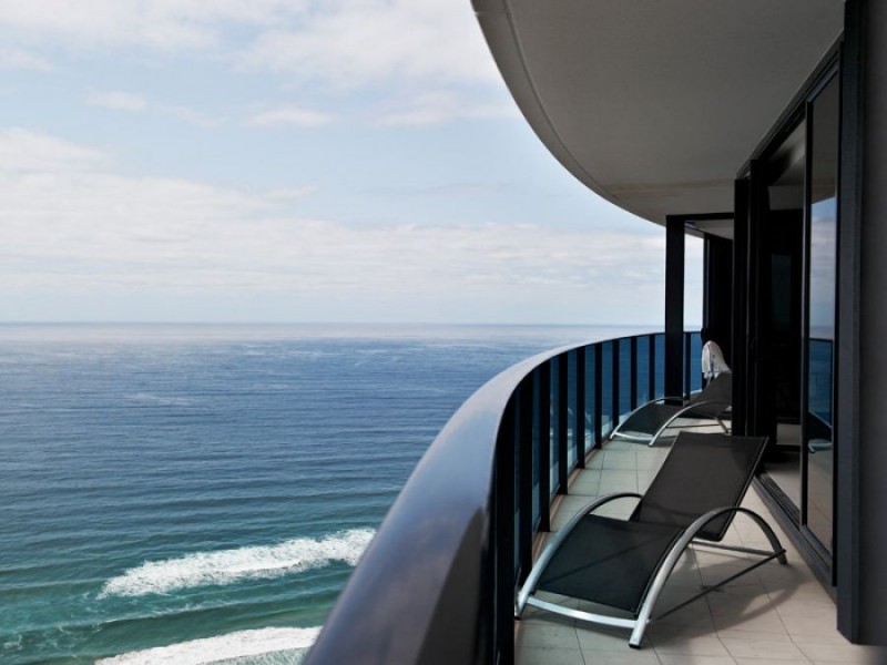 4202 / 1 Oracle Boulevard, Broadbeach QLD 4218