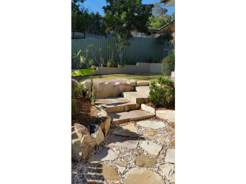 88 WEST BURLEIGH ROAD, Burleigh Heads QLD 4220