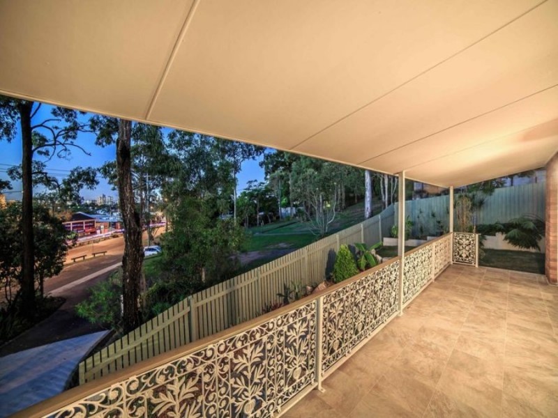 88 WEST BURLEIGH ROAD, Burleigh Heads QLD 4220