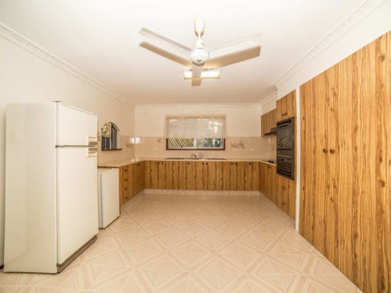 88 WEST BURLEIGH ROAD, Burleigh Heads QLD 4220