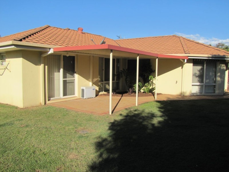 19 LANCASHIRE DRIVE, Mudgeeraba QLD 4213