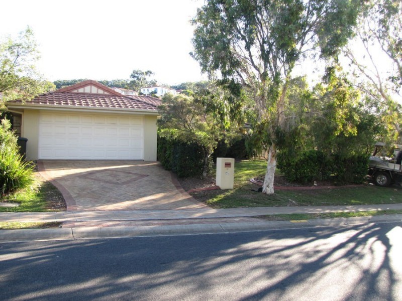 19 LANCASHIRE DRIVE, Mudgeeraba QLD 4213