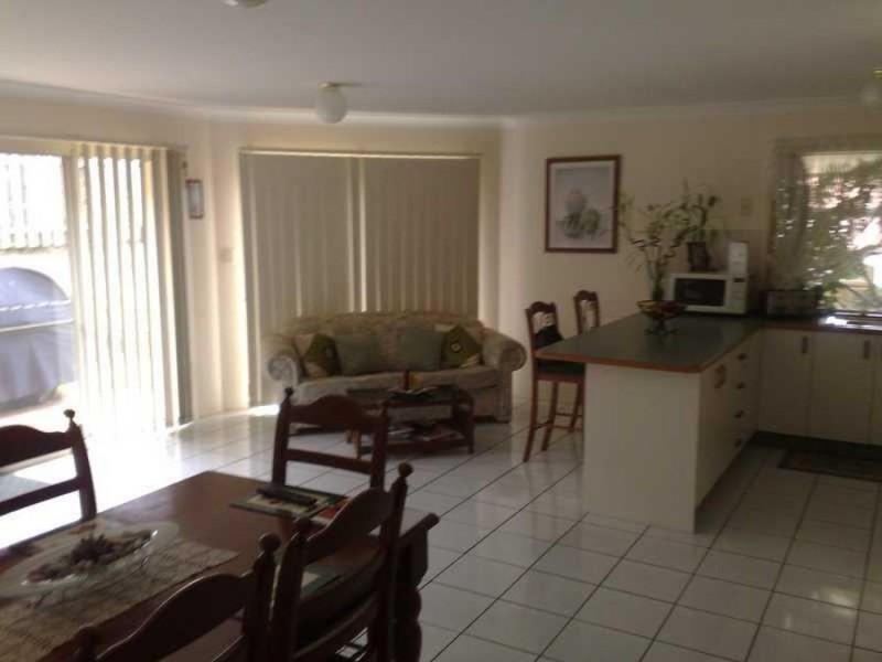 19 LANCASHIRE DRIVE, Mudgeeraba QLD 4213