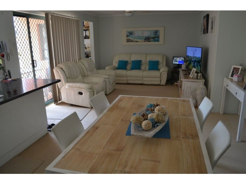 2340 GOLD COAST HIGHWAY, Mermaid Beach QLD 4218