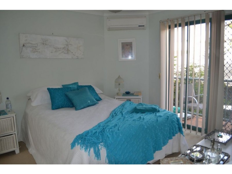 2340 GOLD COAST HIGHWAY, Mermaid Beach QLD 4218