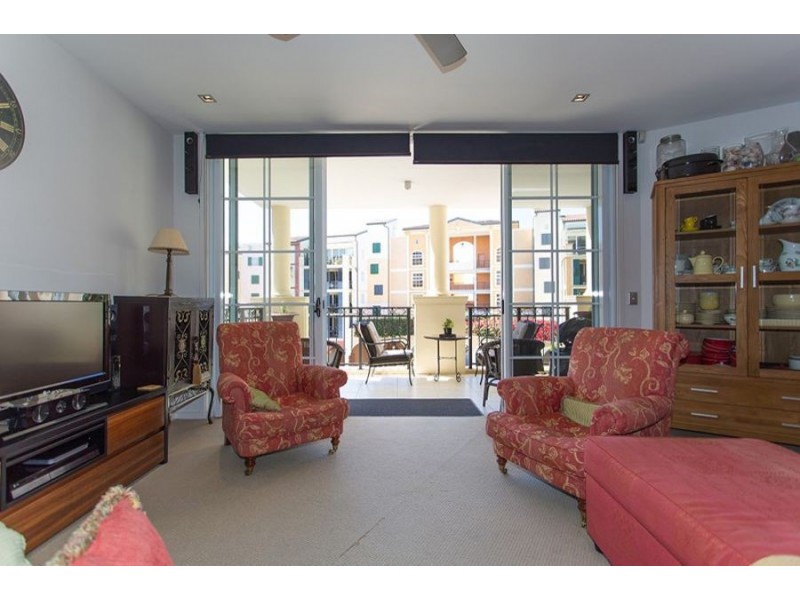 1027/3029 The Boulevard, Carrara QLD 4211