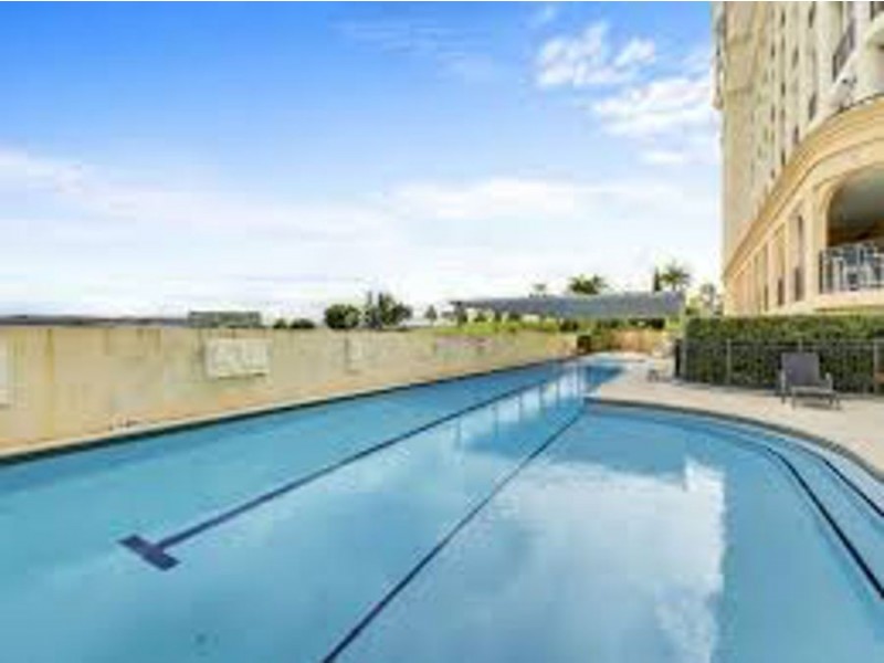 1027/3029 The Boulevard, Carrara QLD 4211