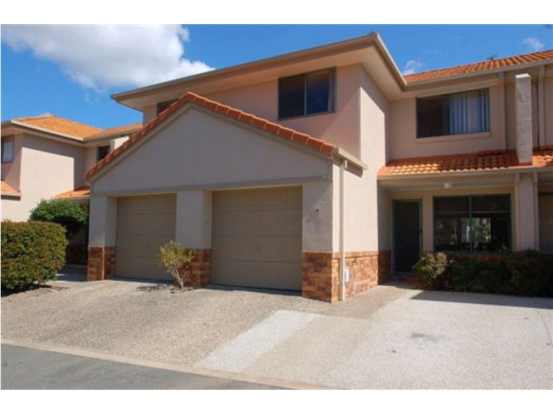 26 / 3 – 21 Regensberg Close, Varsity Lakes QLD 4227