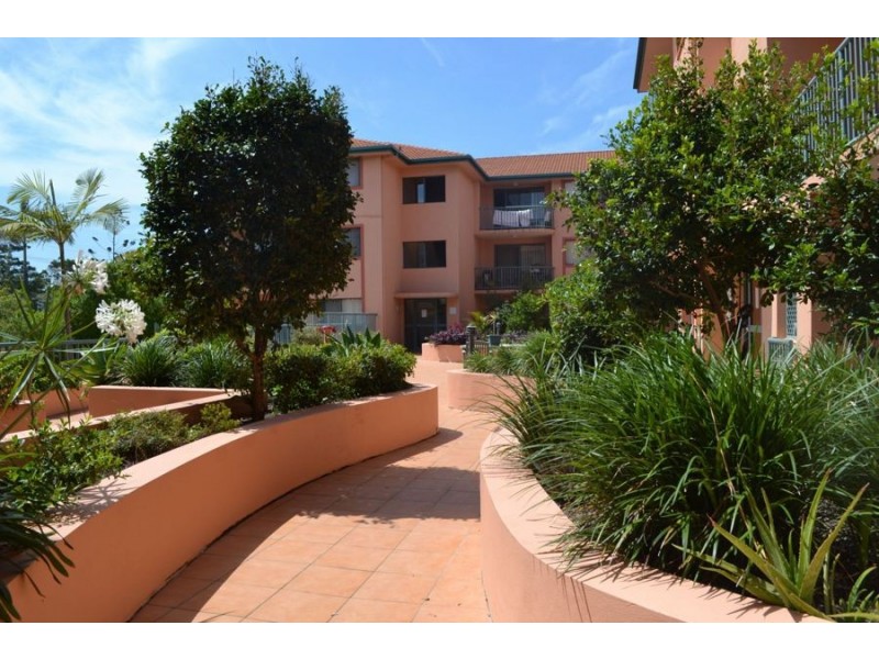 16 / 2340 Gold Coast Highway, Mermaid Beach QLD 4218