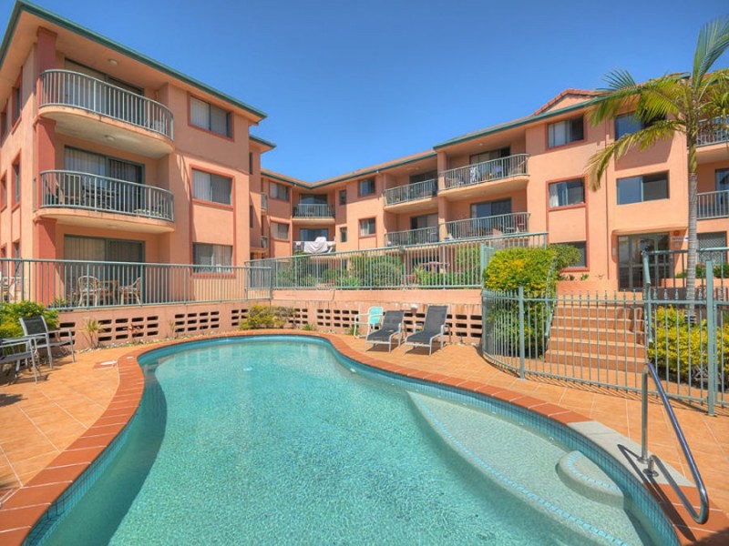 16 / 2340 Gold Coast Highway, Mermaid Beach QLD 4218
