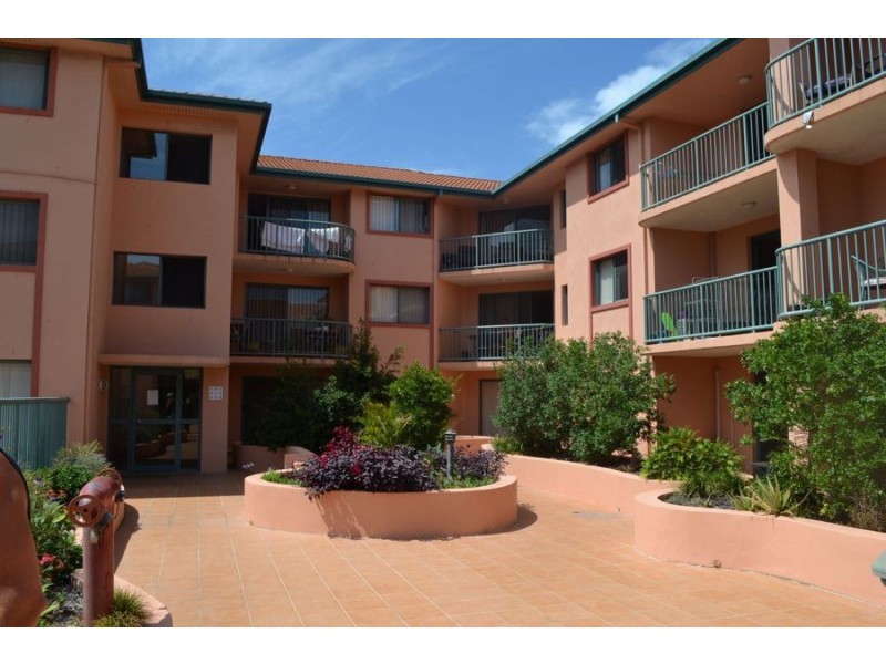16 / 2340 Gold Coast Highway, Mermaid Beach QLD 4218