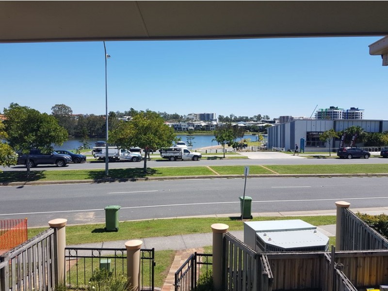 12 / 302 CHRISTINE AVENUE, Varsity Lakes QLD 4227