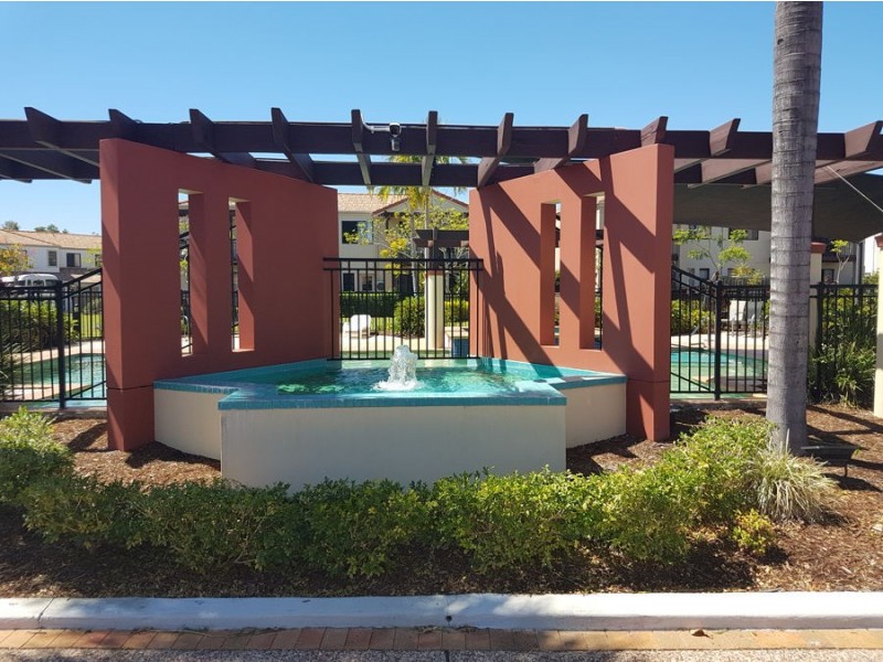 12 / 302 CHRISTINE AVENUE, Varsity Lakes QLD 4227