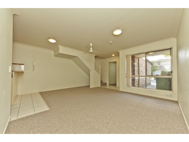 93 / 21 LEVIATHAN DRIVE, Mudgeeraba QLD 4213