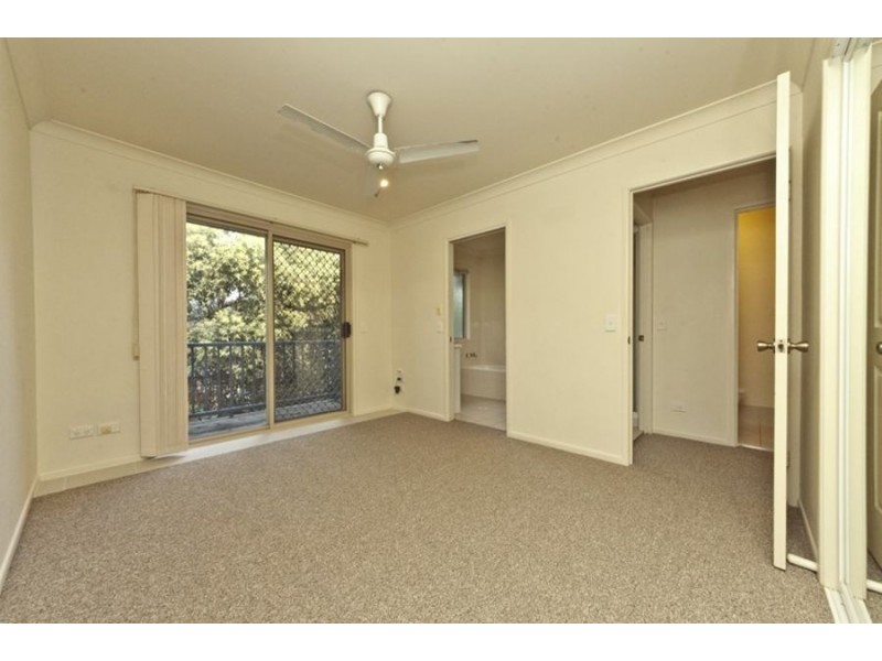 93 / 21 LEVIATHAN DRIVE, Mudgeeraba QLD 4213