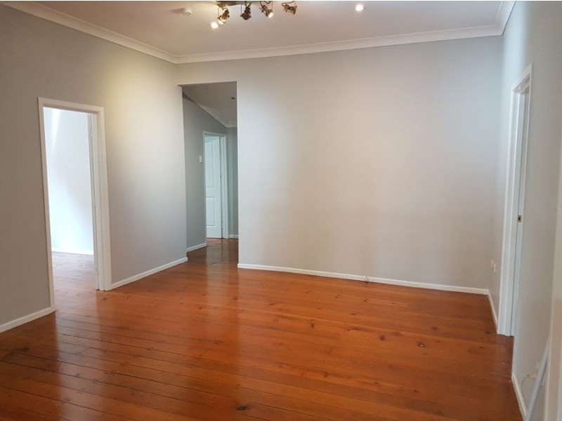 18 MALENY STREET, Landsborough QLD 4550