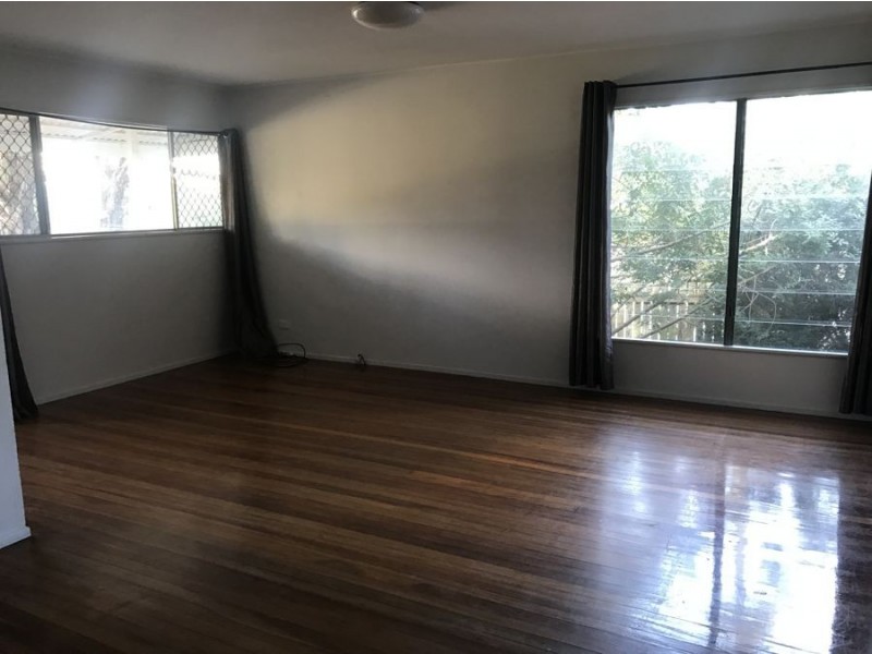 32 Bellot Street, Wishart QLD 4122