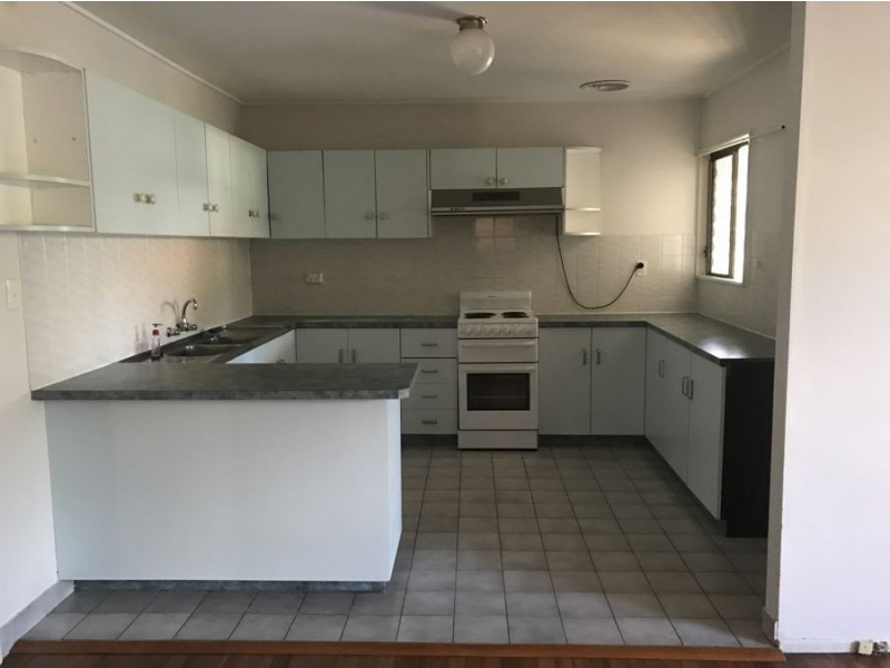 32 Bellot Street, Wishart QLD 4122