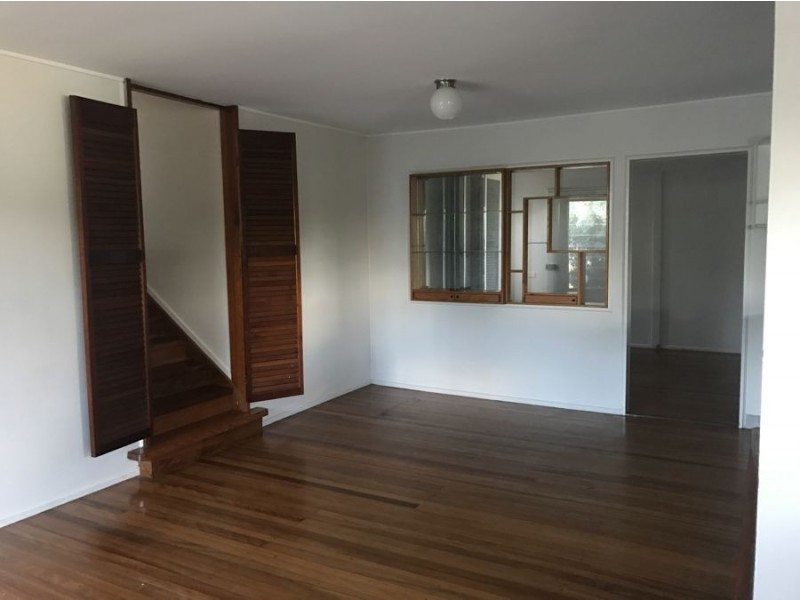 32 Bellot Street, Wishart QLD 4122