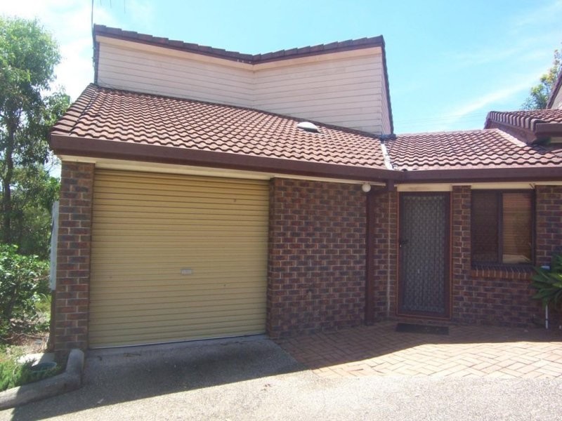 1/93-95 Barbaralla Drive, Springwood QLD 4127