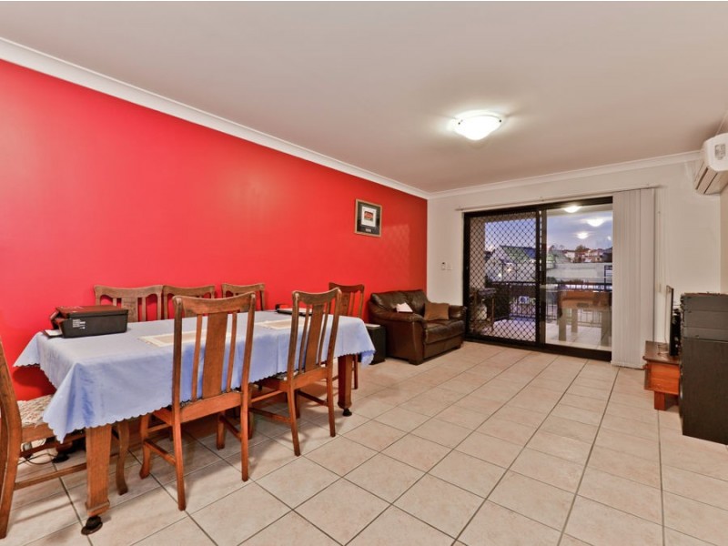 4/8 Palmer Street, Greenslopes QLD 4120