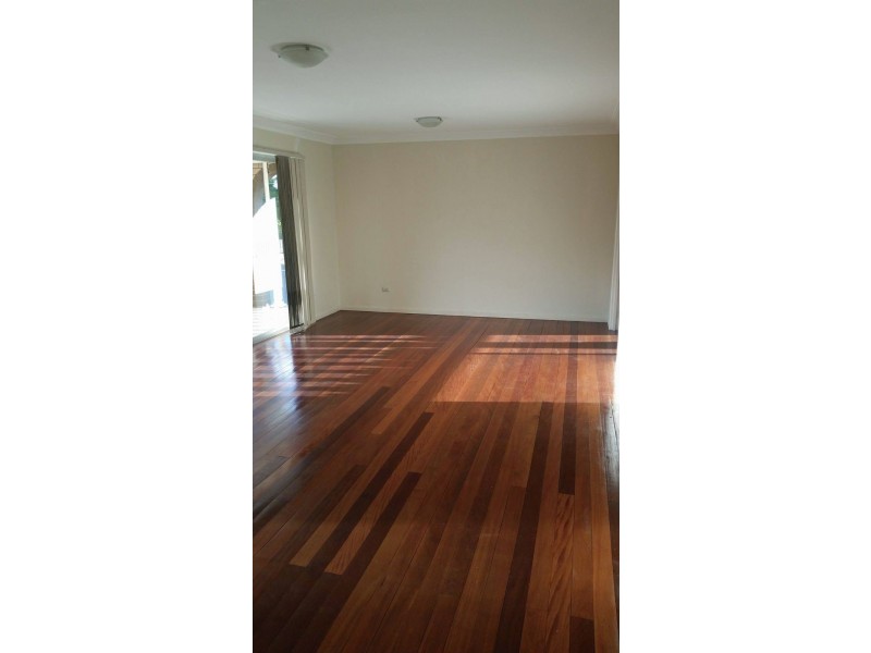 23 Valentia Street, Mansfield QLD 4122