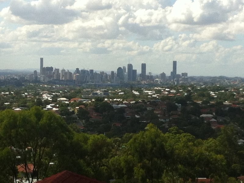 2/6 Garvary Street, Holland Park West QLD 4121