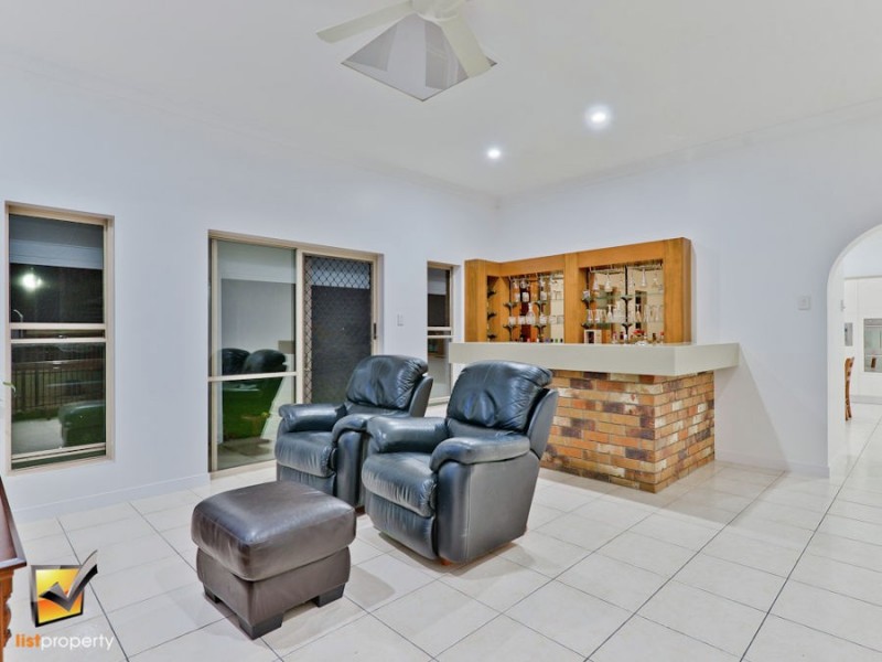 316 Teviot Rd, Carbrook QLD 4130