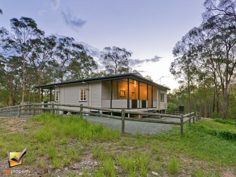 227 Randle Rd, Buccan QLD 4207