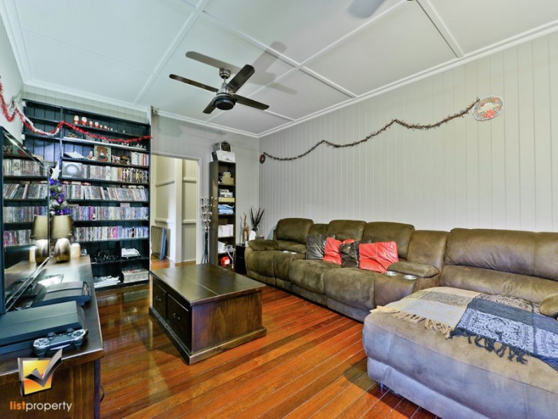 227 Randle Rd, Buccan QLD 4207