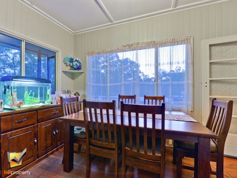 227 Randle Rd, Buccan QLD 4207