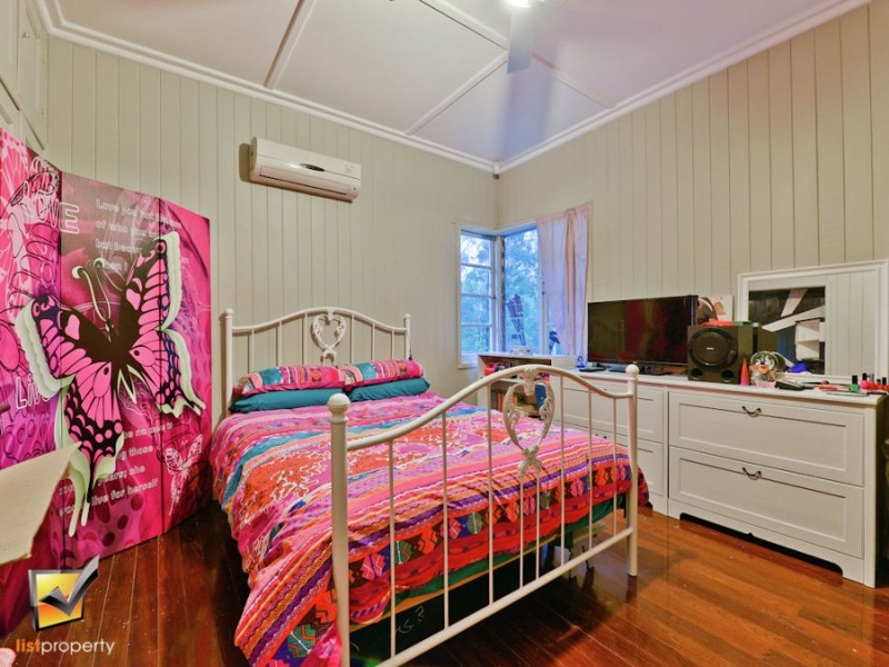 227 Randle Rd, Buccan QLD 4207