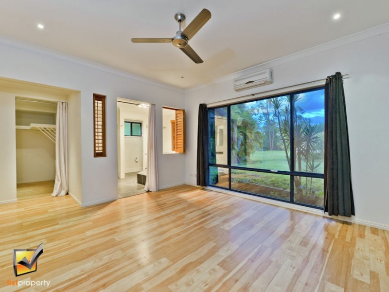 4 Dunnart Rd, Greenbank QLD 4124