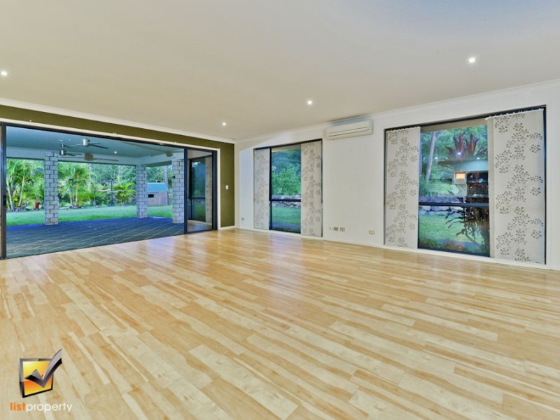 4 Dunnart Rd, Greenbank QLD 4124