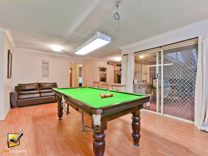 8 Sabak St, Tanah Merah QLD 4128