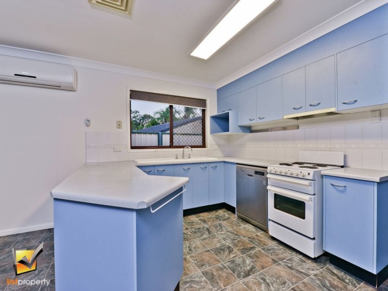 6 Alison St, Boronia Heights QLD 4124