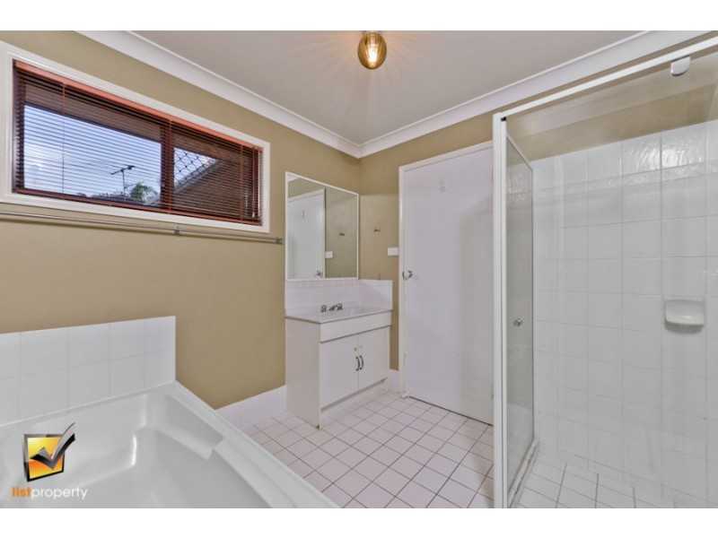 6 Alison St, Boronia Heights QLD 4124
