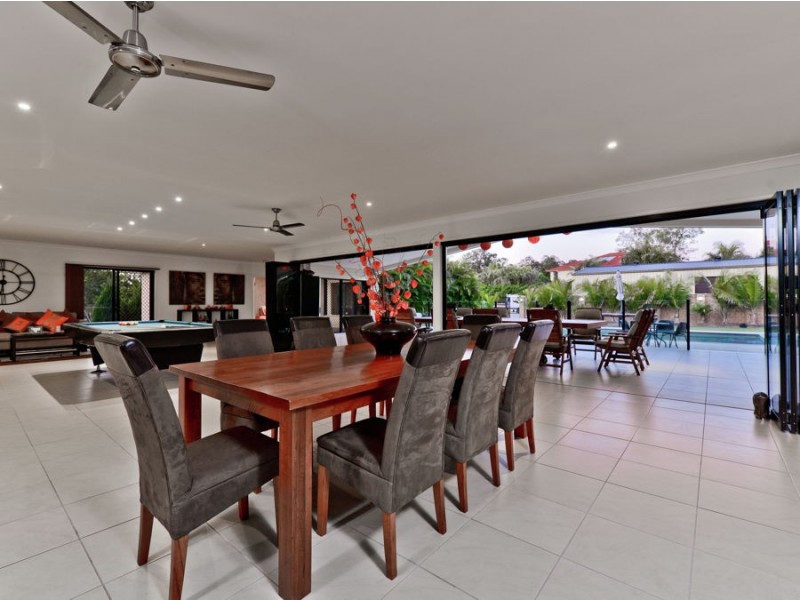 26 Victor St, Boronia Heights QLD 4124