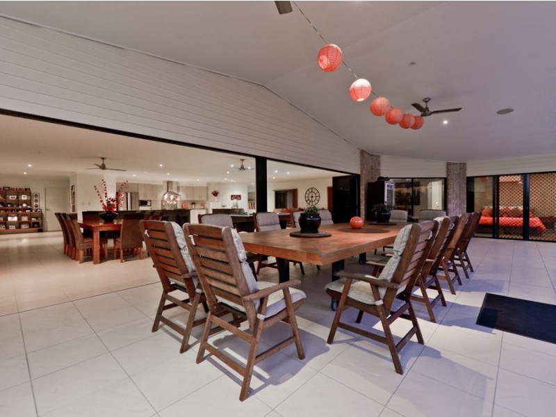 26 Victor St, Boronia Heights QLD 4124