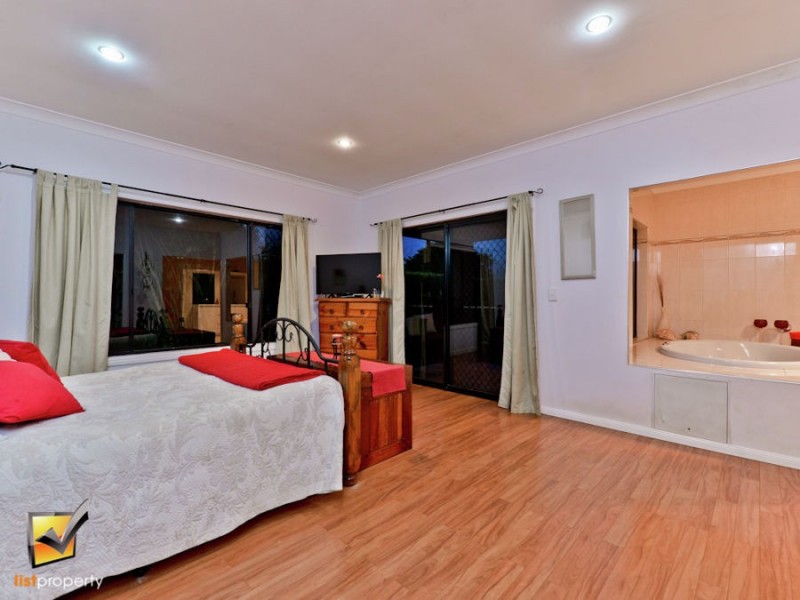 98 Beacon Rd, North Tamborine QLD 4272